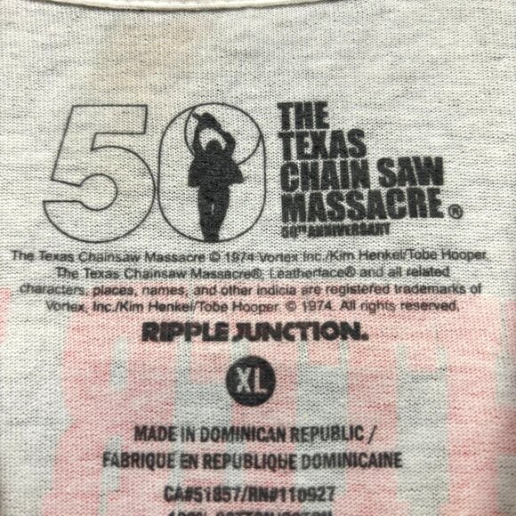 The Texas Chainsaw Massacre Slaughter Family BBQ Horror T-Shirt Extra Large - Picture 4 of 4